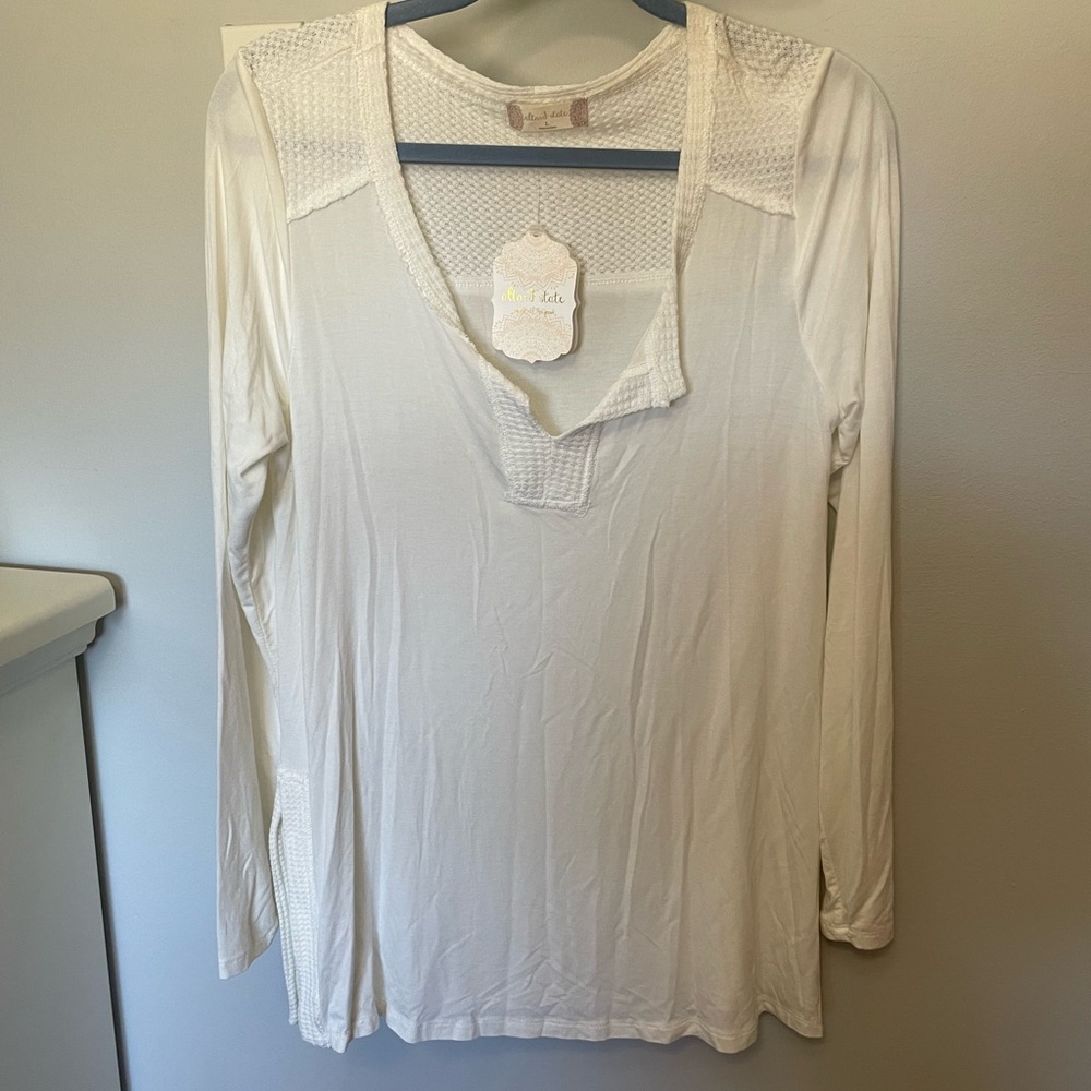 NEW- long sleeve white shirt. Size Large